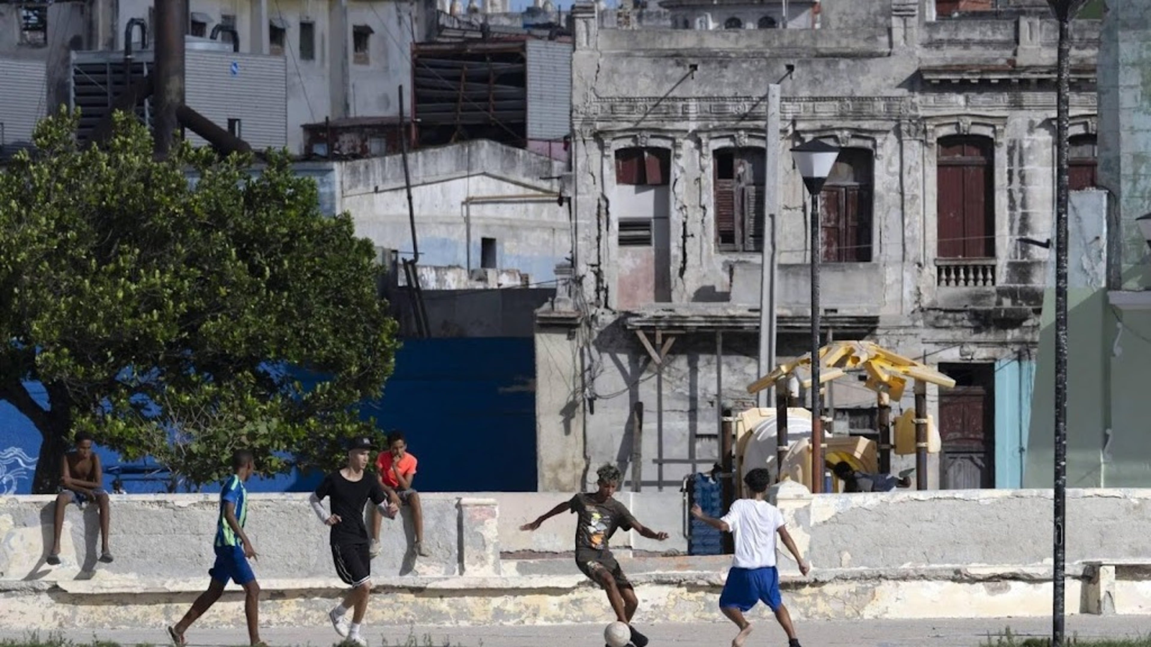 Cuba presenteert lijst maatregelen voor hervormen economie