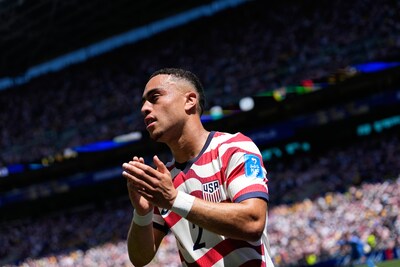 Amerika met Dest als sterke troef langs Australië: PSV-spits Pepi komt ondanks basisplek niet tot scoren