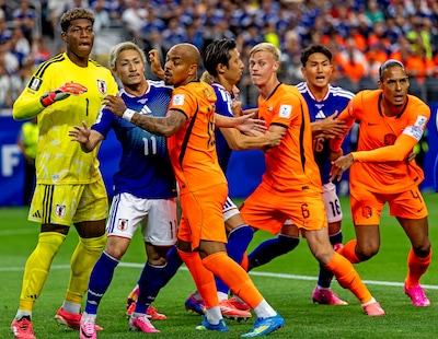 LIVE WK voetbal | Oranje breekt met geweldige kopbal van Virgil van Dijk de ban tegen Japan