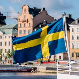 Zweden neemt wet aan om overlastgevende migranten sneller uit te zetten