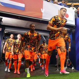 Nederlands elftal begonnen aan eerste WK-duel tegen Japan