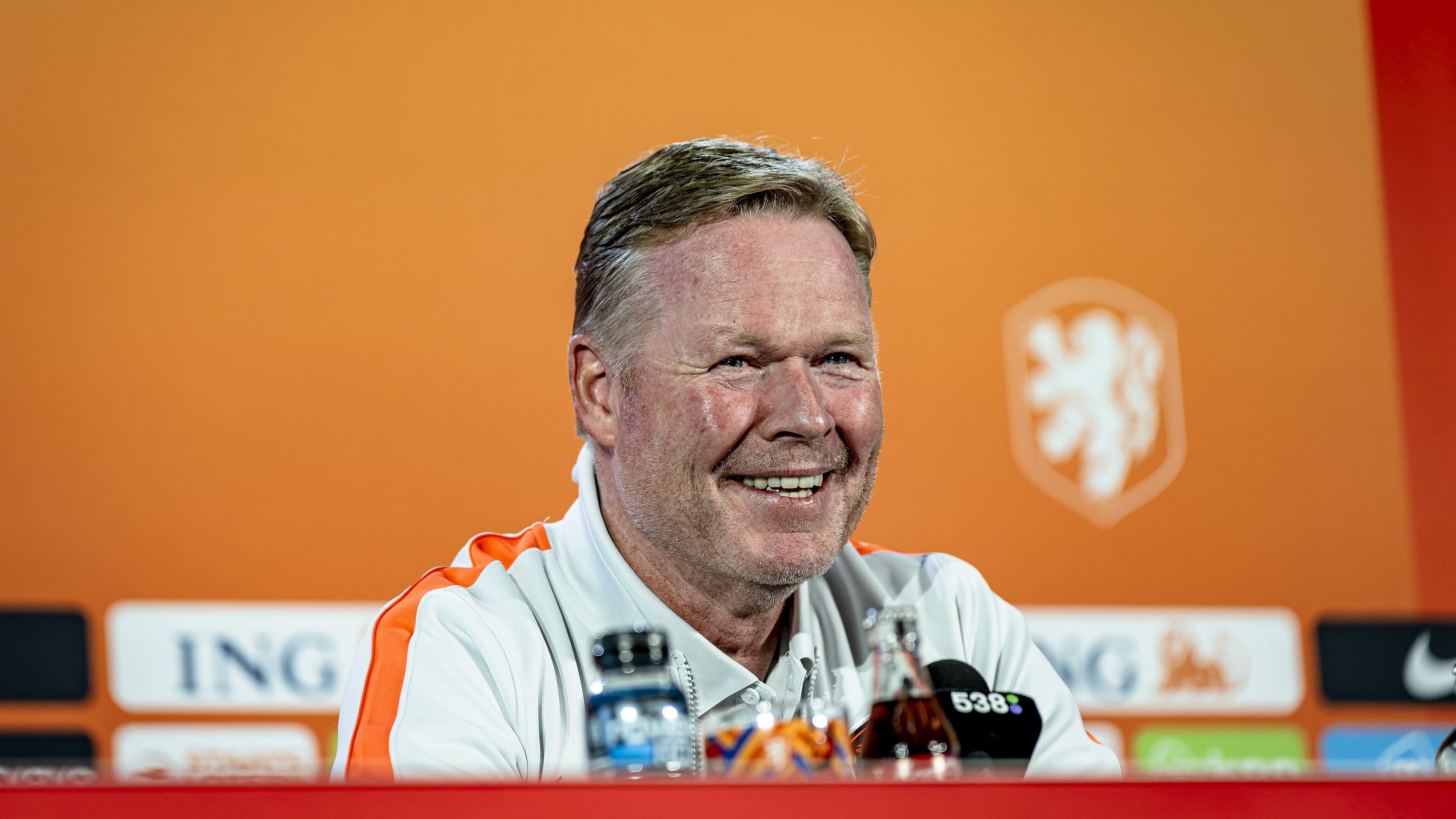 LIVE | Ronald Koeman: ’Memphis is fit en zou ook kunnen starten’