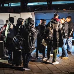 Burgemeesters over nachtopvang voor vol Ter Apel: 'Te veel gemeenten doen niets'