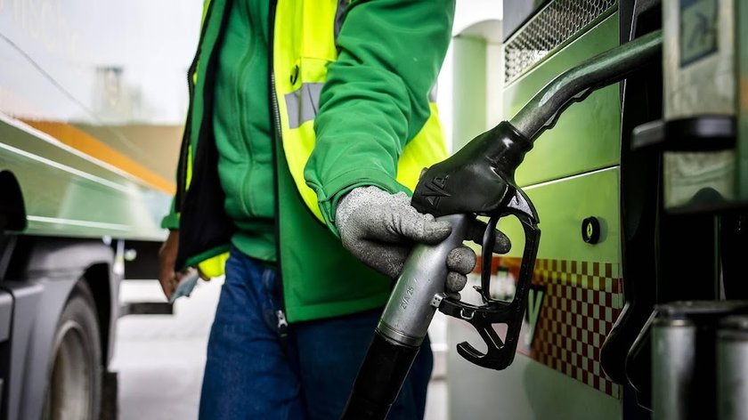 UnitedConsumers: tanken nog maanden duurder dan voor Iranoorlog