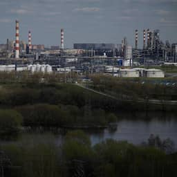 Oekraïne valt grootste olieraffinaderij van regio Moskou aan