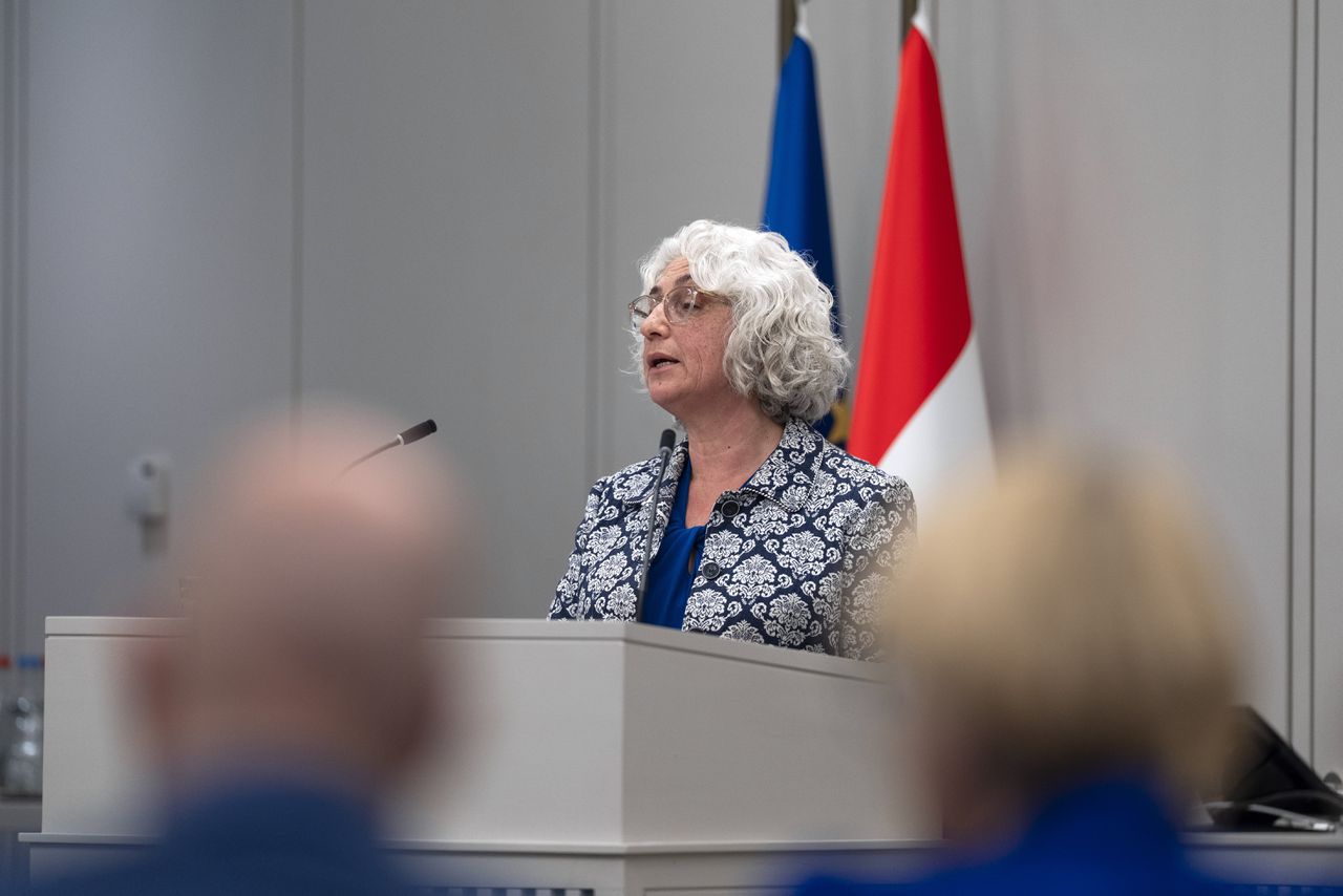 Als Sjoerdsma niet flink extra geld uittrekt voor ontwikkelingssamenwerking, is de minister spoedig weer terug bij af