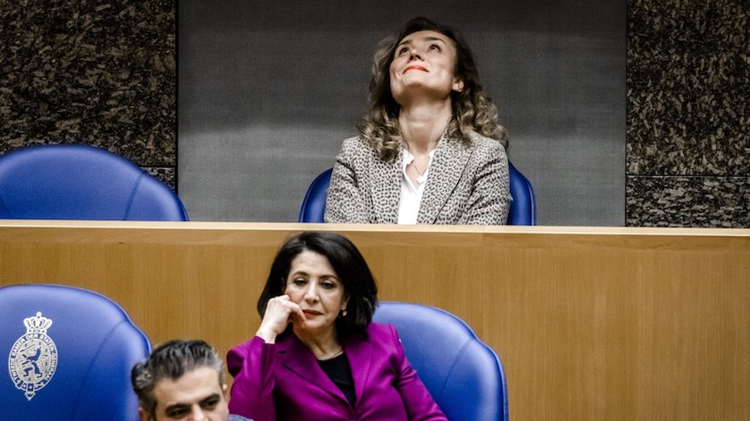 Slepende kwestie-Arib komt tot een einde. Kamer en oud-voorzitter treffen schikking