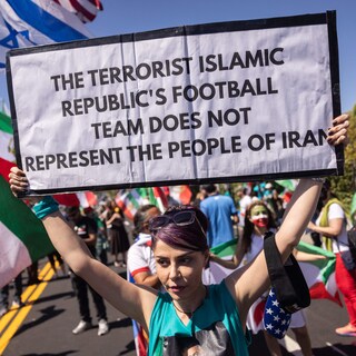 ‘Veel Iraniërs in de VS vinden dat hun team hier niet op het WK had mogen zijn’