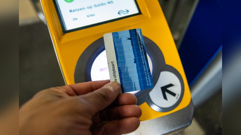 Eerste stap naar einde ov-chipkaart: anonieme versie vanaf 1 juli niet meer verkrijgbaar