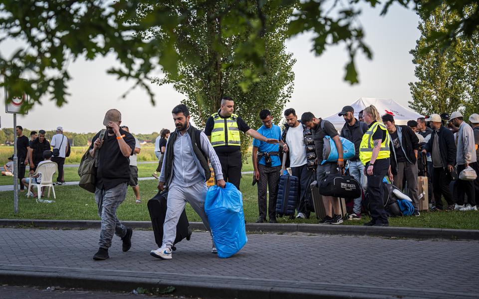 Tijdelijke nachtopvang voor asielzoekers in De Börkerkoel