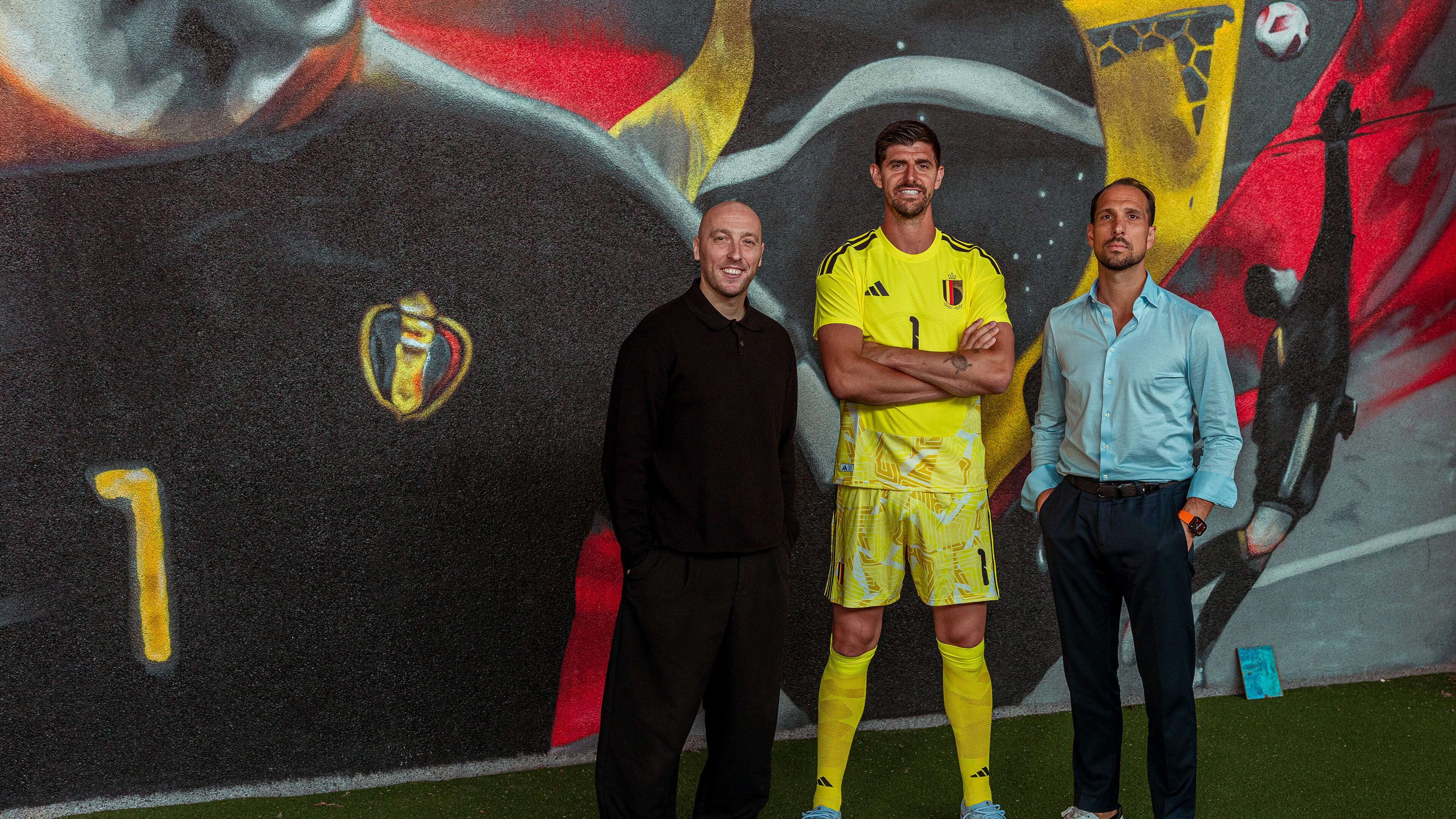 Voormalig doelman van MVV en Limburgse amateurclubs levert nu keepershandschoenen aan Thibaut Courtois: ‘Hij is ons visitekaartje’