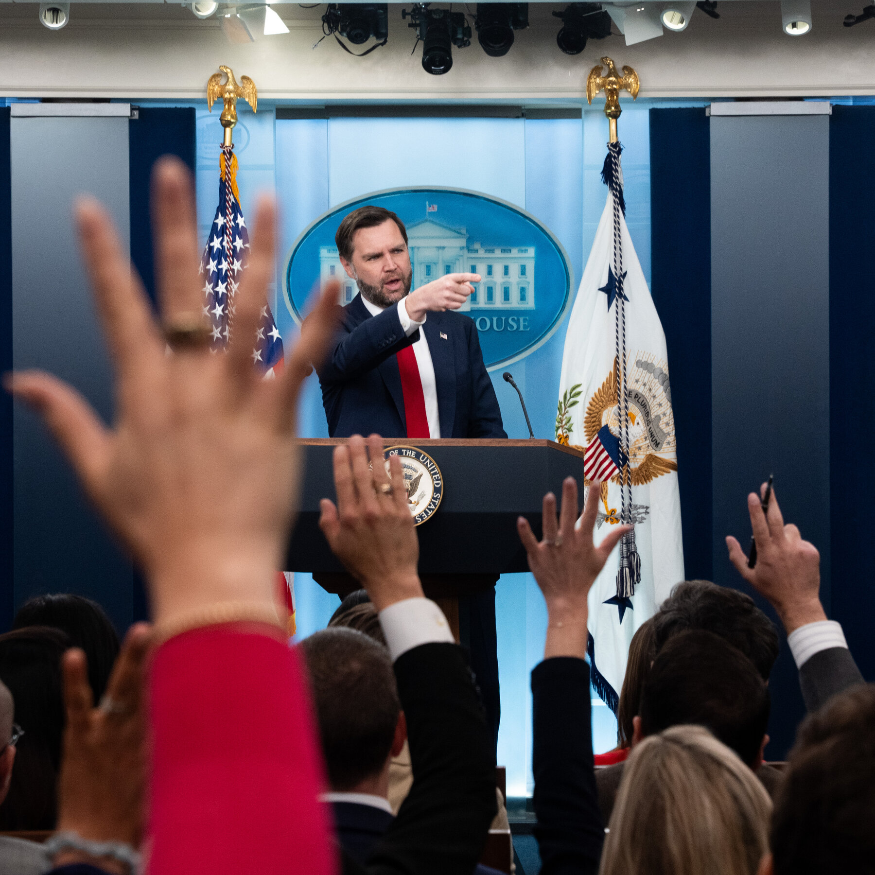 JD Vance’s Blunt Warning to Israel, and Why Waymo Is Struggling to Go National