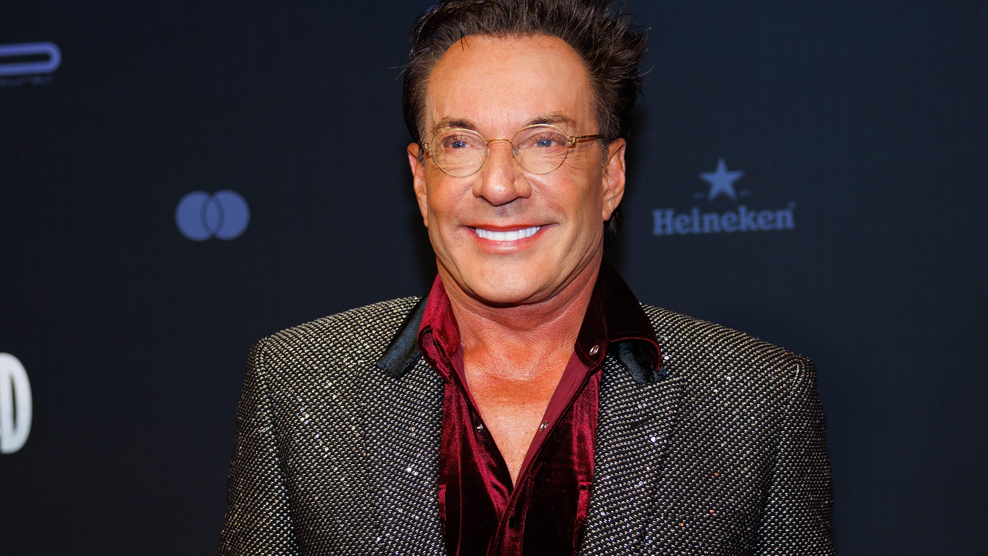 Gerard Joling ’compleet overdonderd’ en geeft extra optreden in Ahoy