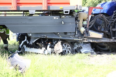 Wie de foto’s ziet, snapt het niet: hulpverleners staan ervan versteld dat Piet (40) ongeval overleeft