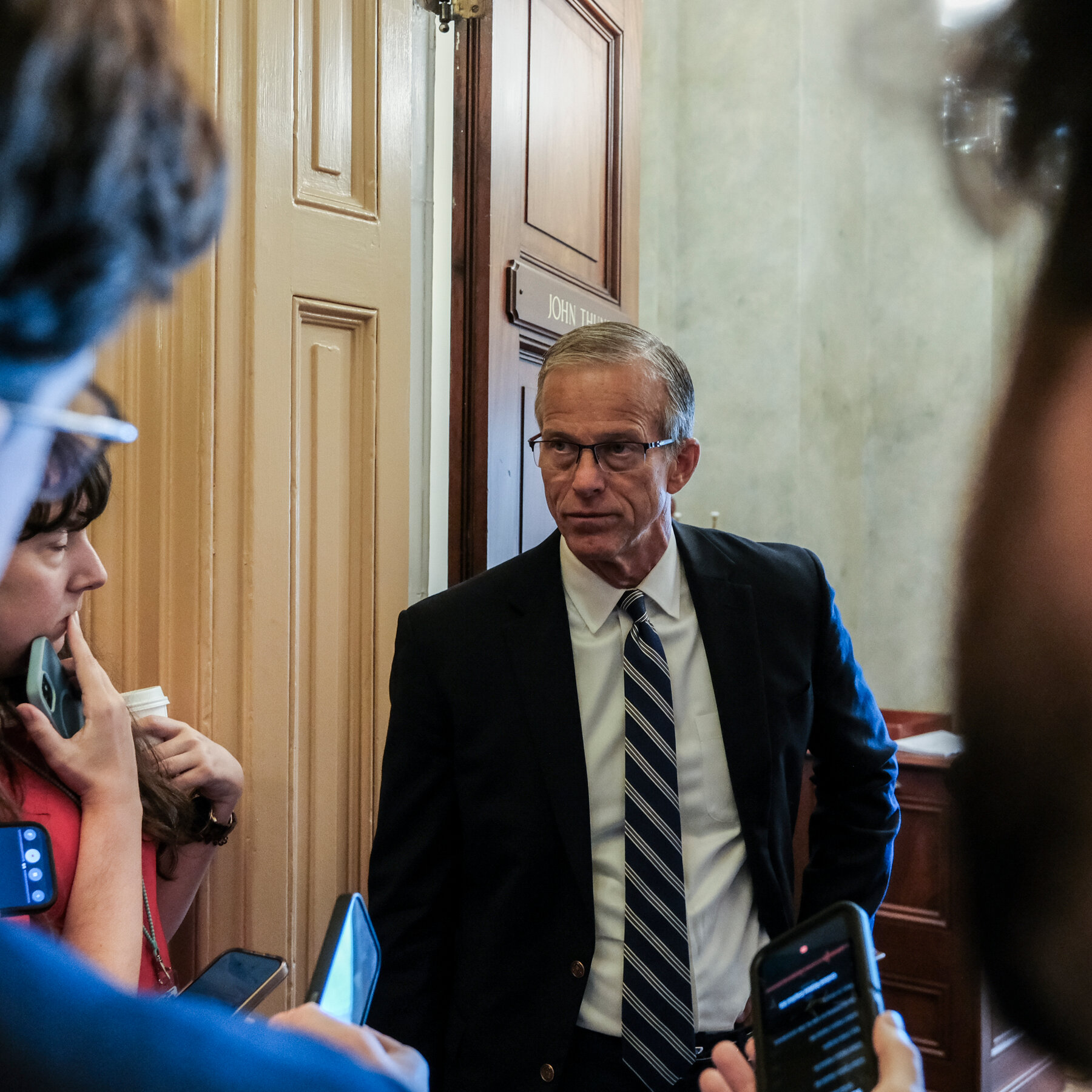 In the Dark on U.S.-Iran Deal, Senators Refrain From Praising It