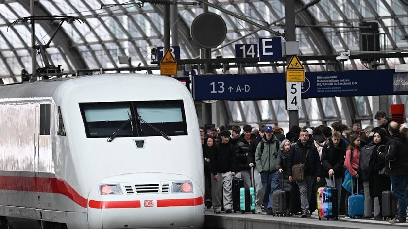 Treinen tussen Hamburg en Berlijn rijden weer na grote renovatie