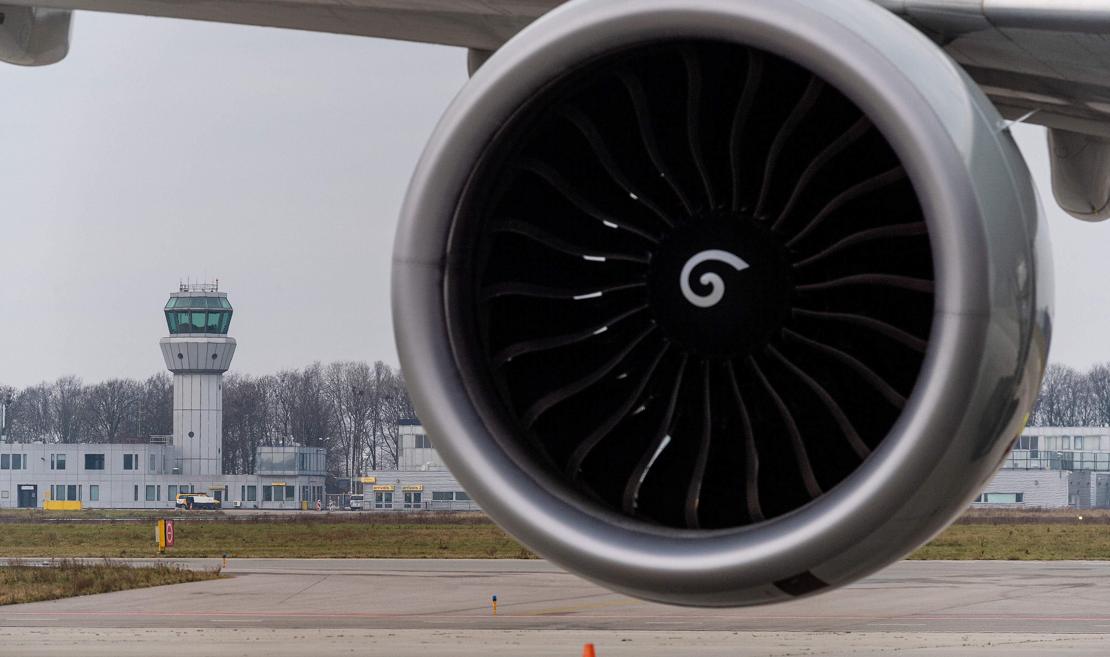 Ook nieuwe zorgen over Maastricht Aachen Airport - nu is het stikstof - deren gedeputeerde niet: ‘Vliegveld zegt dat businessplan haalbaar blijft’