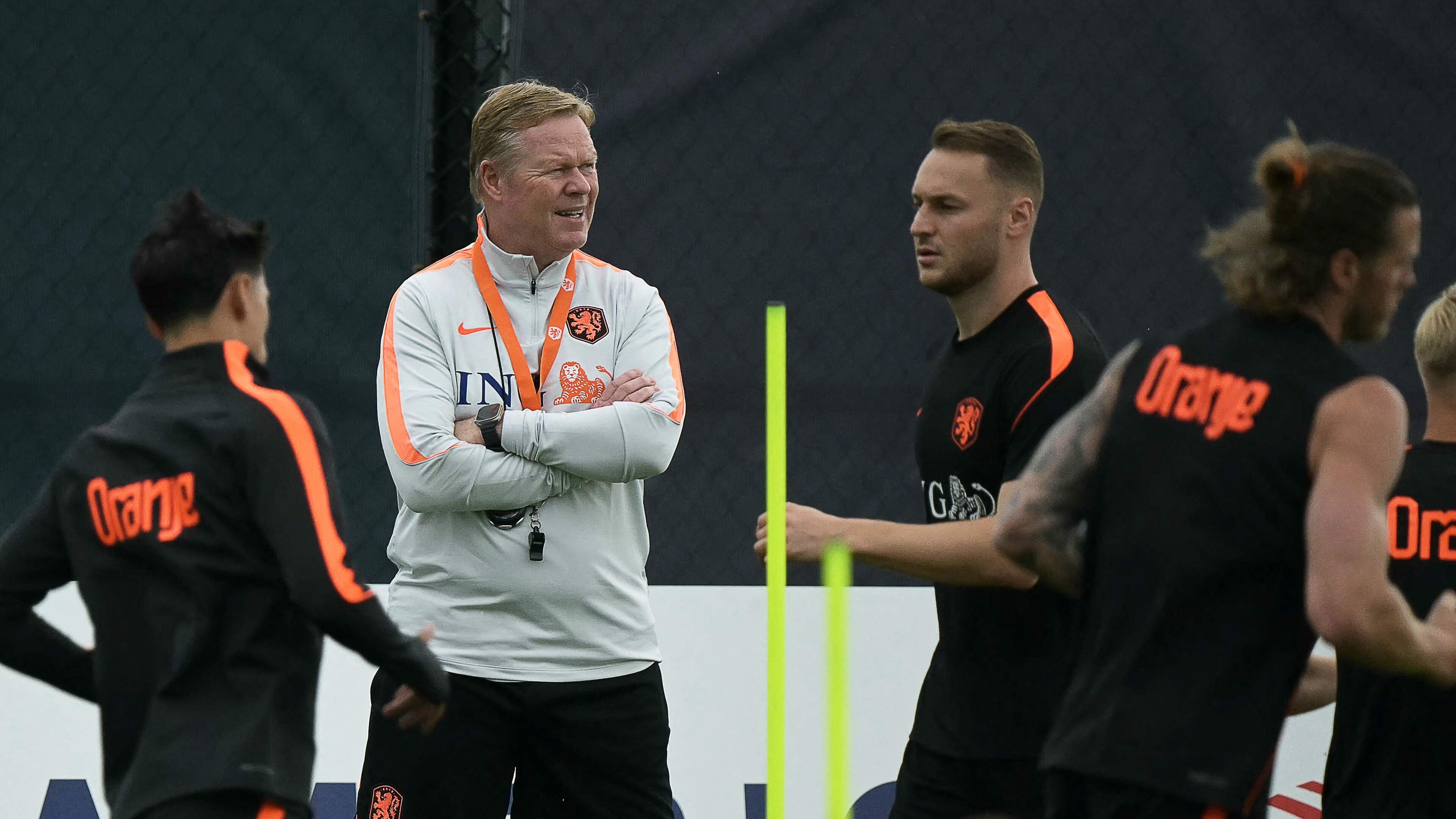 Nederlands elftal traint in Kansas City zonder Quinten Timber en reist later door naar Houston