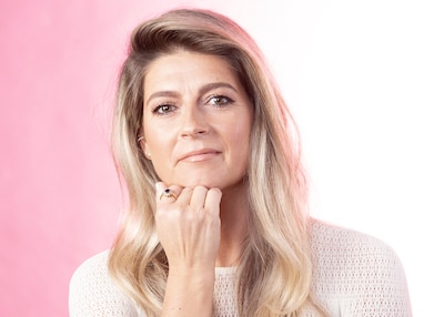 Natasja de Hollies (38) raakte door slaaptekort in manie: ‘In isoleercel zag ik nog niet dat er iets mis met me was’