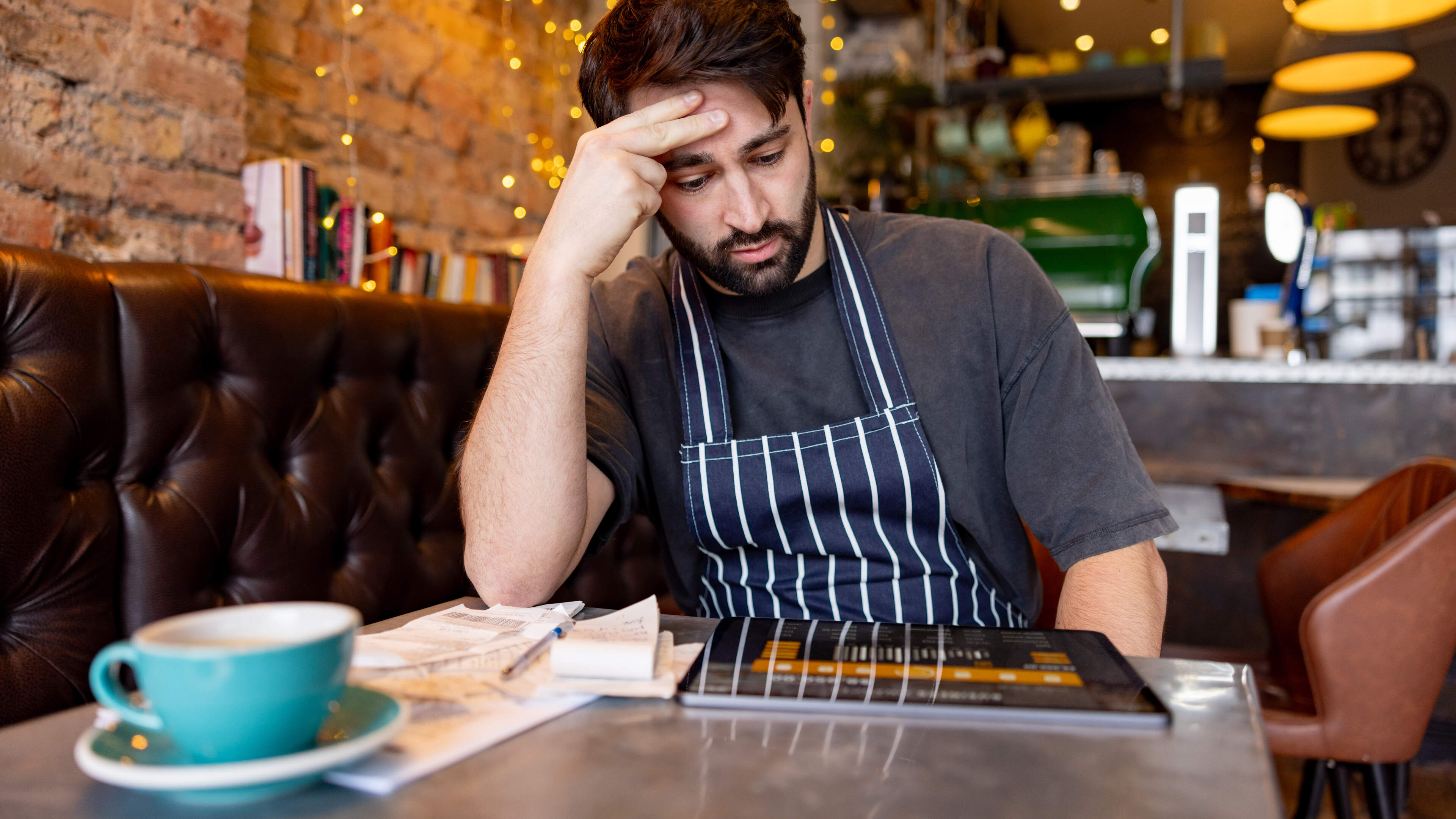 Betaalgedrag bedrijven verslechtert: horeca en kleinbedrijf onder druk