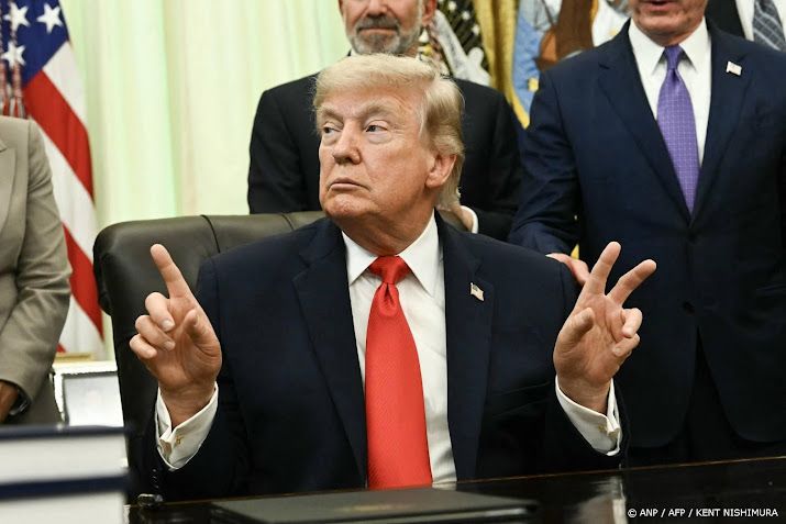 Trump: Straat van Hormuz vrijdag weer open na ondertekening deal