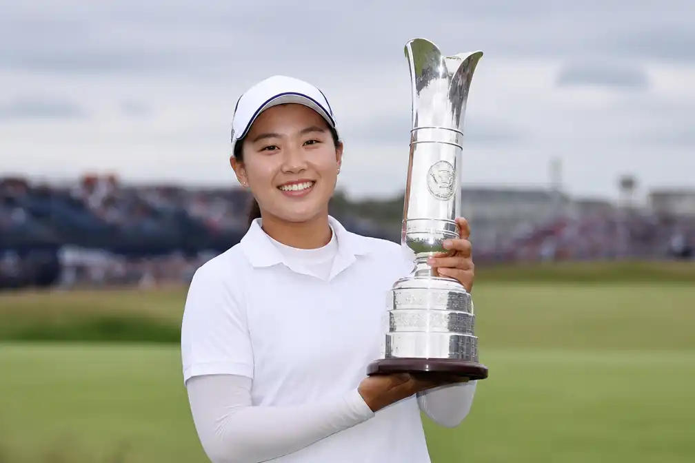 Shiho Kuwaki verslaat Esther Henseleit in play-off om Women's Open