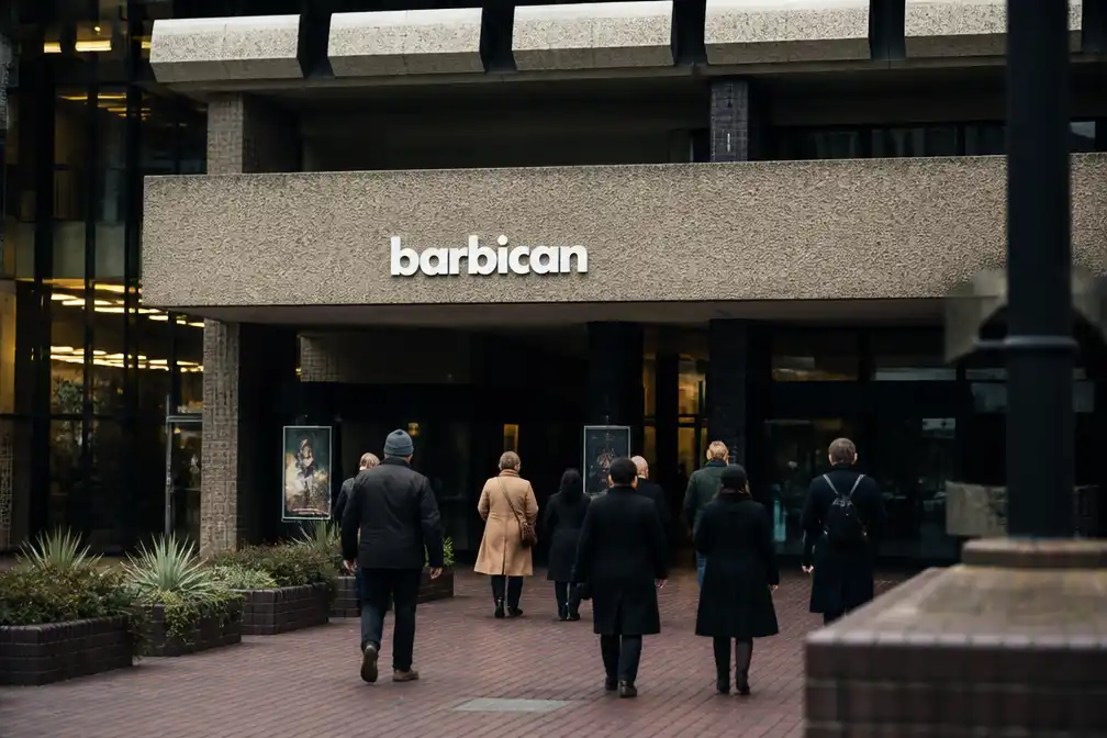 Barbican: West End-musical gaat door zonder Ariana Grande