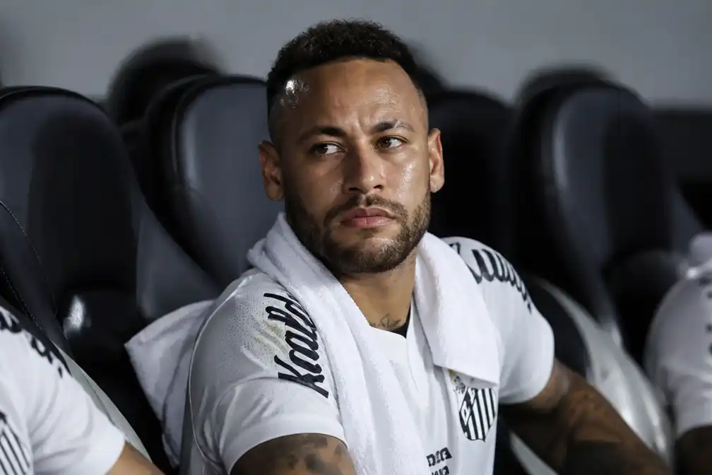 Neymar weet nog niet of hij stopt met voetballen na contract Santos