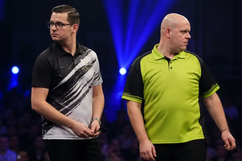 Gian van Veen en Van Gerwen komen in augustus amper in actie, PDC-kalender toont