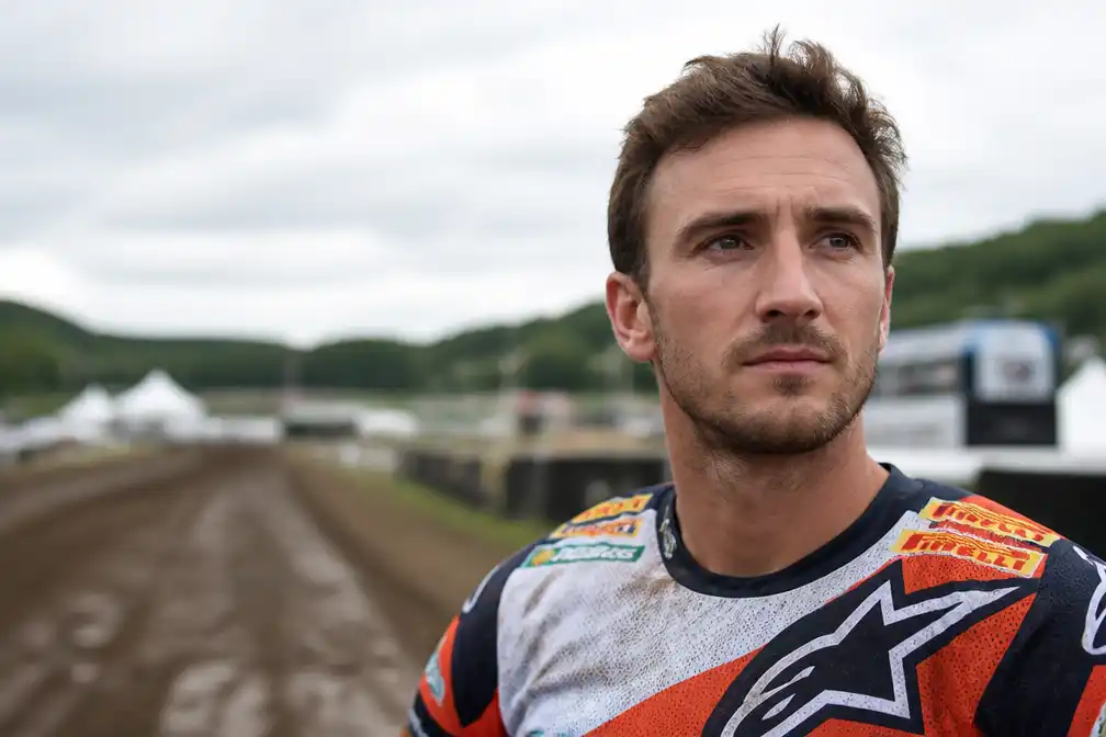 Jeffrey Herlings dicht bij MXGP-titel, maar waarschuwt voor valkuilen