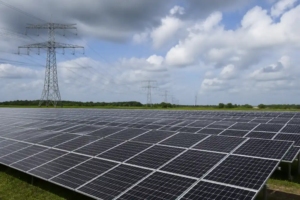 TenneT verwacht woensdag honderden MW minder zonne-energie door eclips