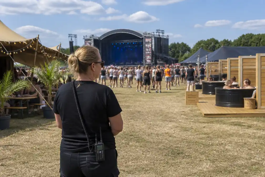 Rijvers Festival in Lievegem start met hitteplan, 150 artiesten en luxecamping
