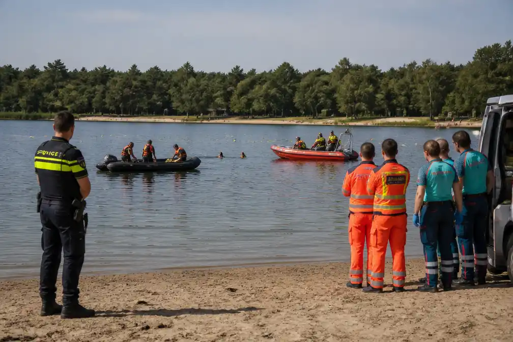Twee vermiste zwemmers gevonden bij Zandenplas in Nunspeet