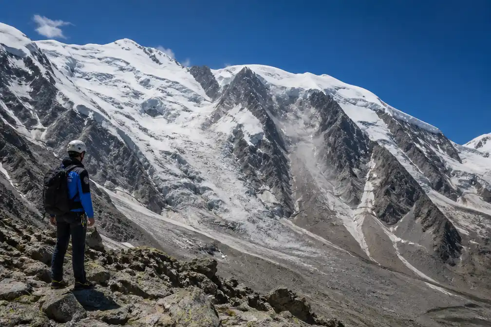 Aspirant-berggids (26) omgekomen bij rotslawine op Mont-Blanc, vierde dode in twee dagen