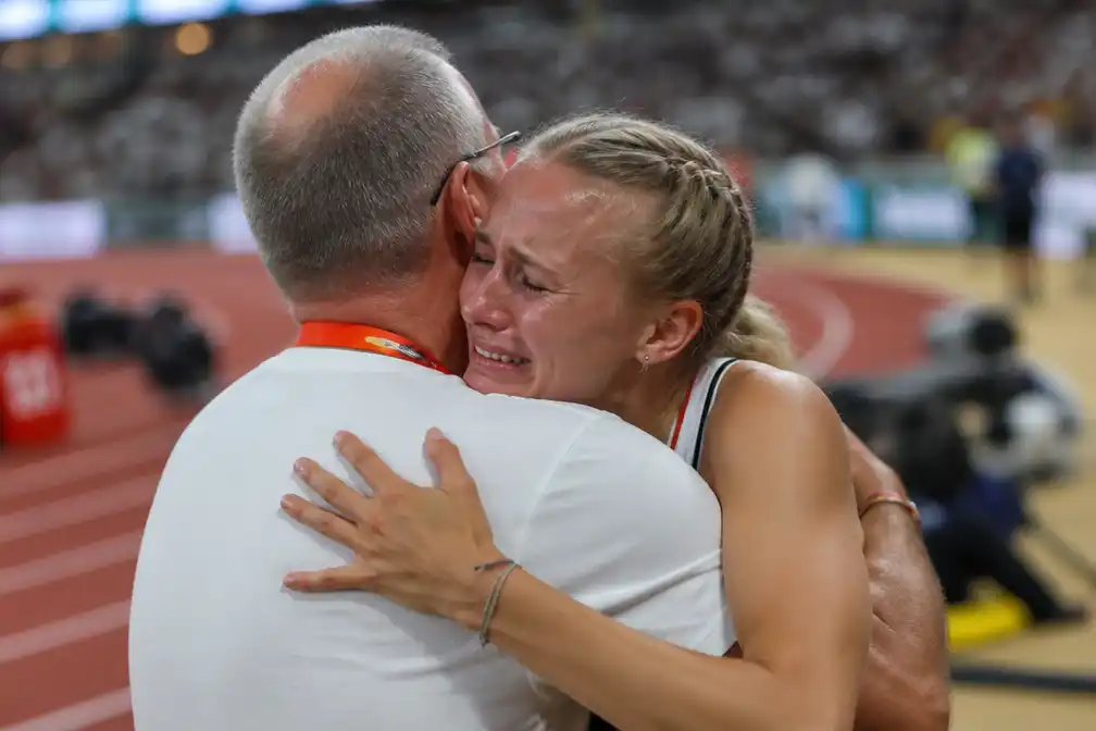 Jana Van Lent schrijft Belgische atletiekgeschiedenis met EK-brons op 10 km
