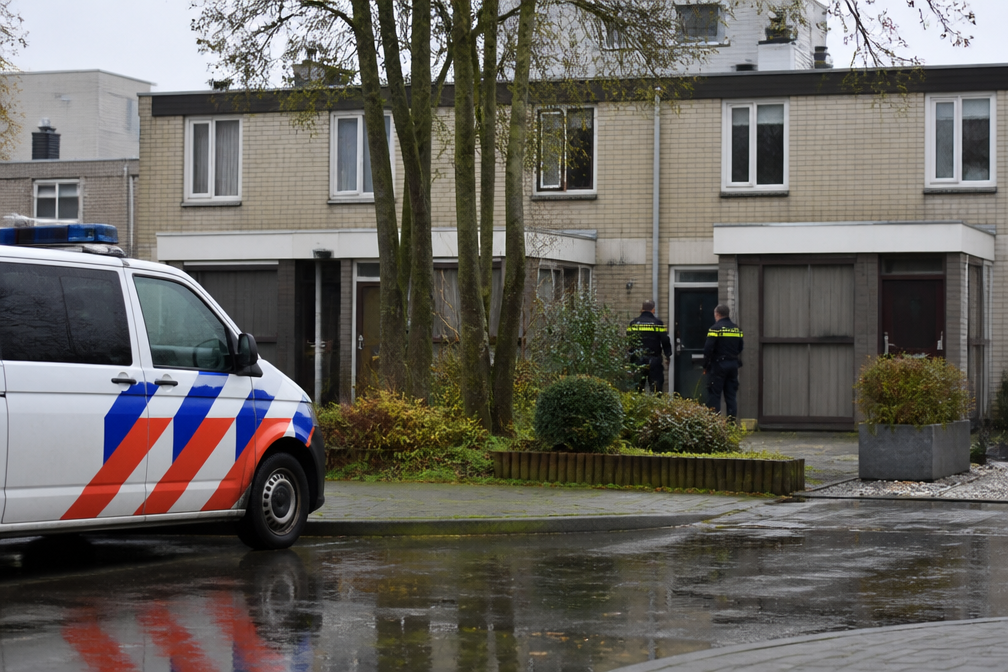 Overleden persoon gevonden in woning Lelystad, politie vermoedt misdrijf