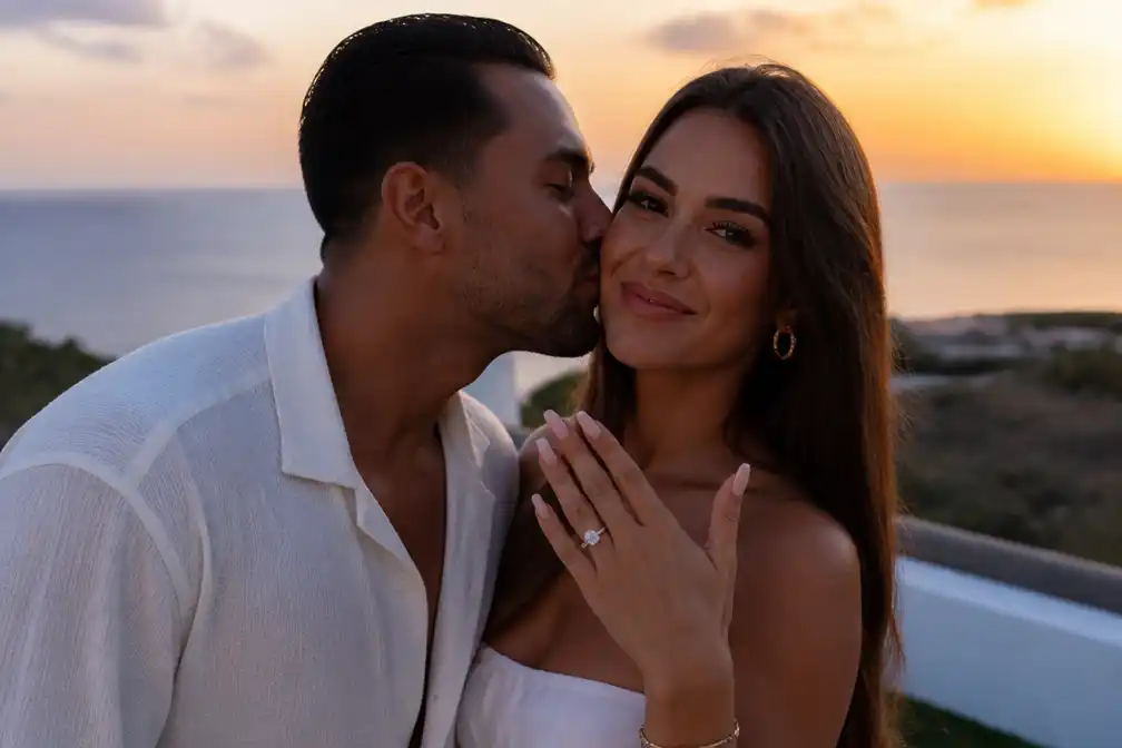 Temptation Island-koppel Rey en Morena verlooft zich