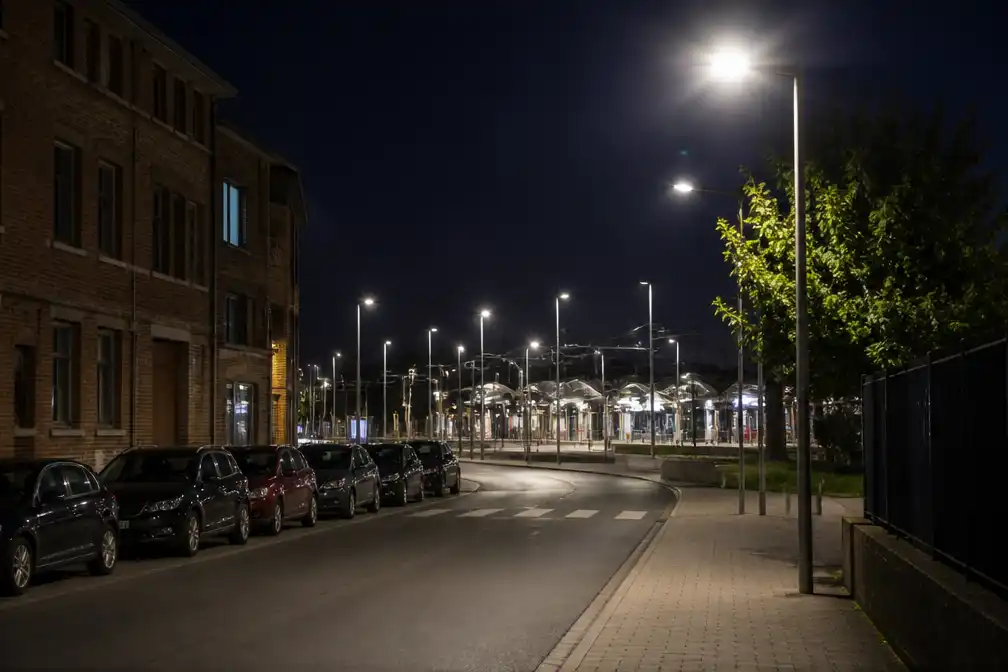 Denderleeuw laat straatverlichting stationsbuurt vanaf 19 augustus de hele nacht branden