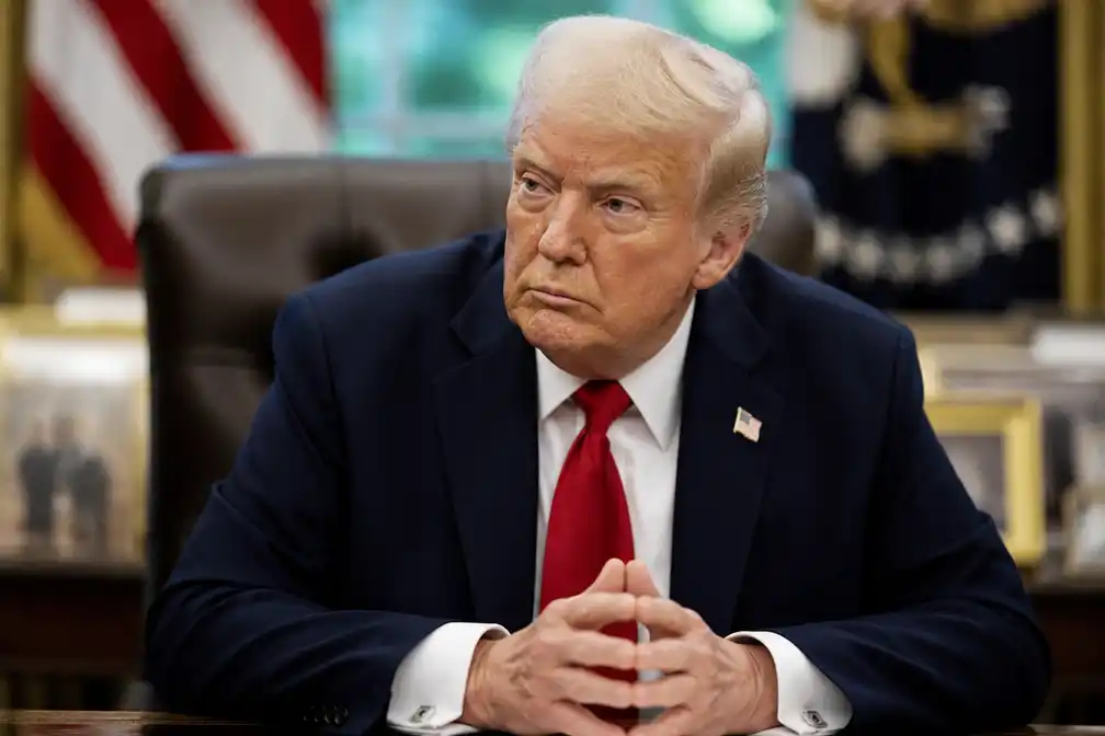 Trump dreigt met 'enorme economische gevolgen' voor landen die Iran helpen