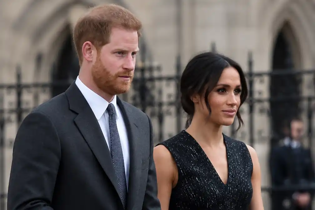 Harry en Meghan keren terug naar Verenigd Koninkrijk te midden van wantrouwen