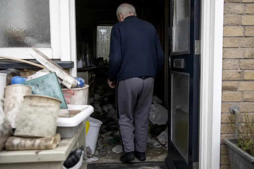 Rechter grijpt in: eenzame oudere man die hulp weigerde krijgt nu eindelijk zorg