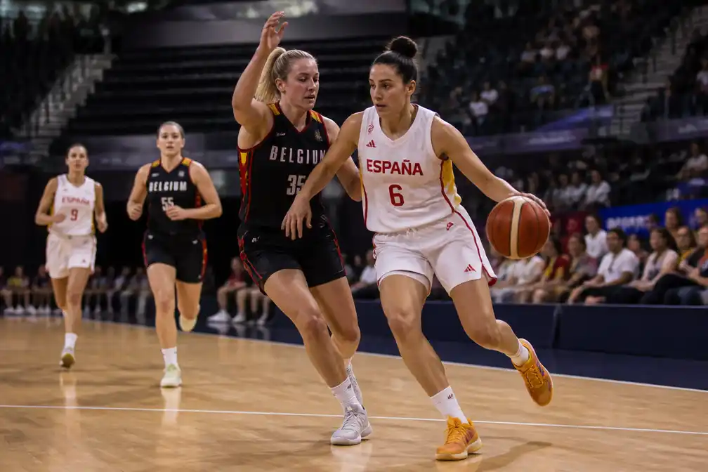 Belgian Cats gaan zwaar onderuit tegen Spanje in Tenerife: 95-67