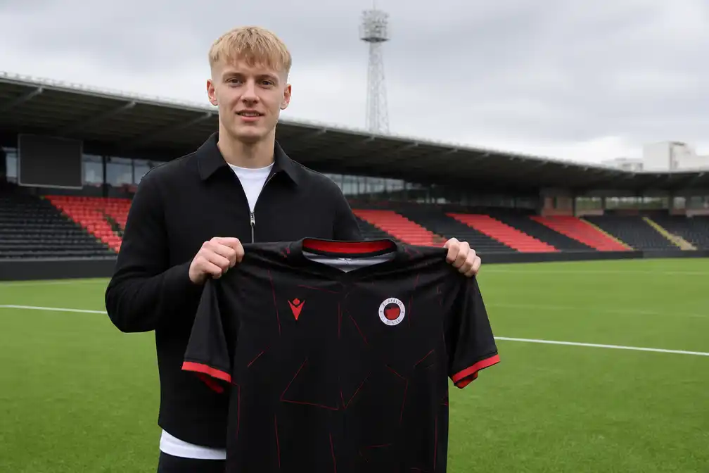 Excelsior haalt IJslandse linksbuiten Thorsteinsson van Breidablik