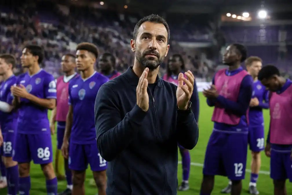Coach Vitor Bruno looft jeugdwerking Anderlecht na Europese kwalificatie
