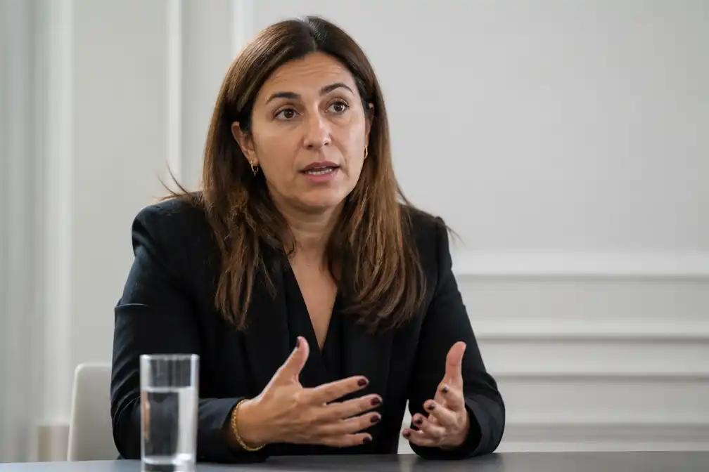 Zuhal Demir opent na taaloffensief nieuw front voor wiskunde en wil meer orde in de klas