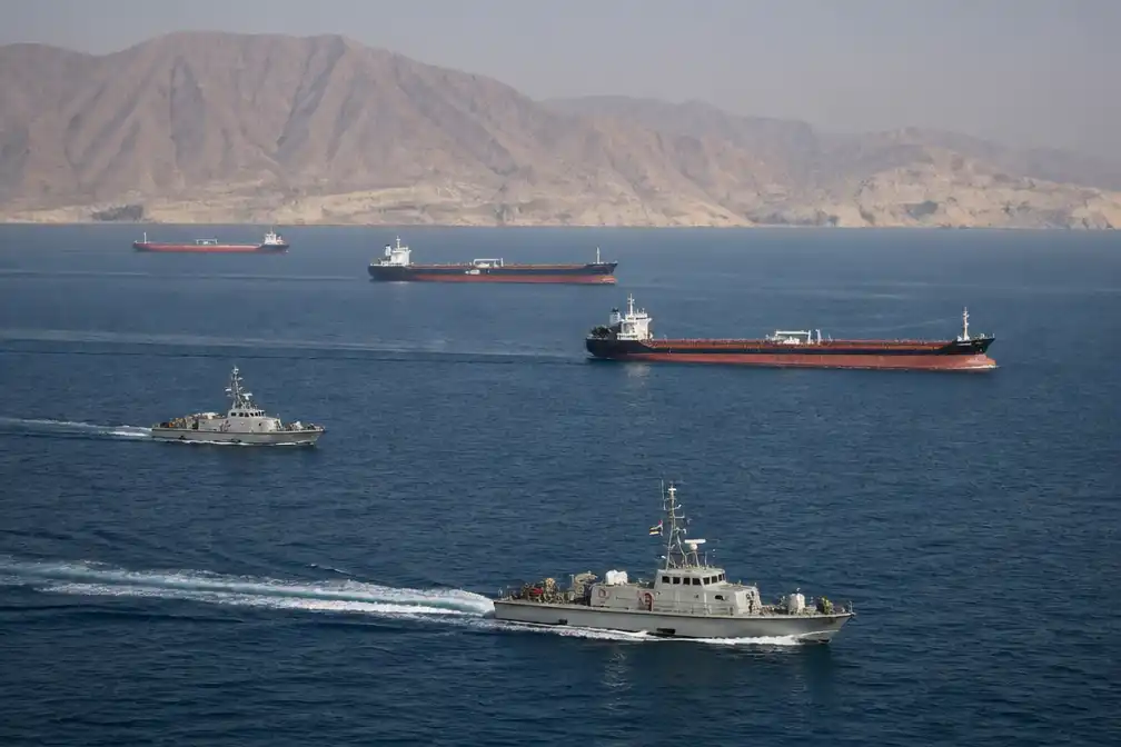 Iran claimt controle over Straat van Hormuz