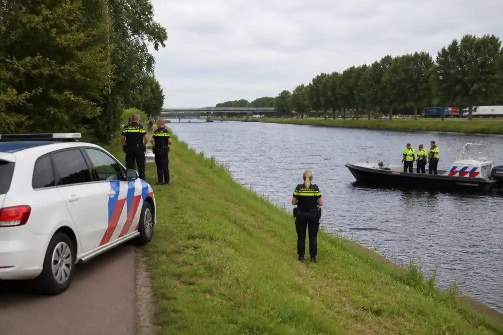 Decibel-bezoeker zwemt kanaal over en wordt na zoekactie gevonden in Berkel-Enschot