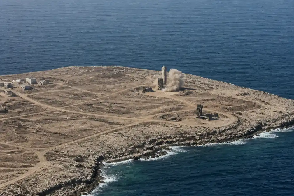 VS treffen Iraanse lanceerders op eiland Larak bij Hormuz