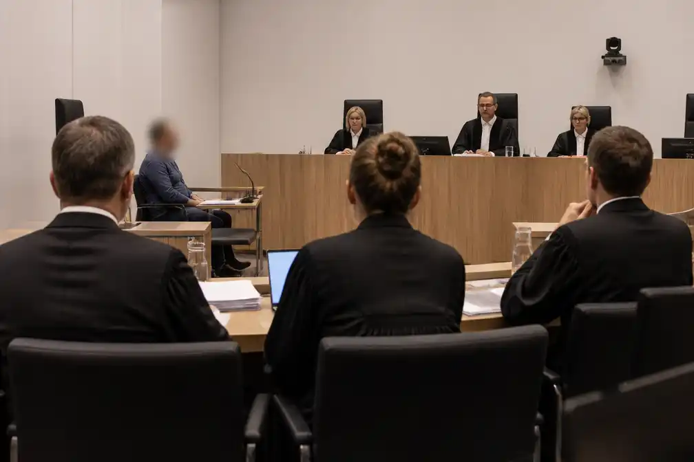 Advocaten: Richard K. handelde in opwelling, geen moord op stel in Weiteveen