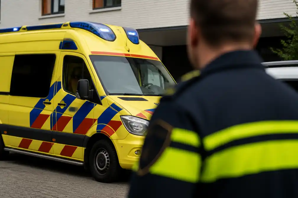 Inspectie verplicht nep-ambulancebroeder uit Groningen per direct te stoppen